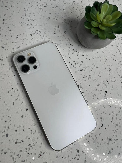 iPhones seminuevos grado A+