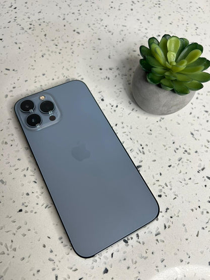 iPhones seminuevos grado A+